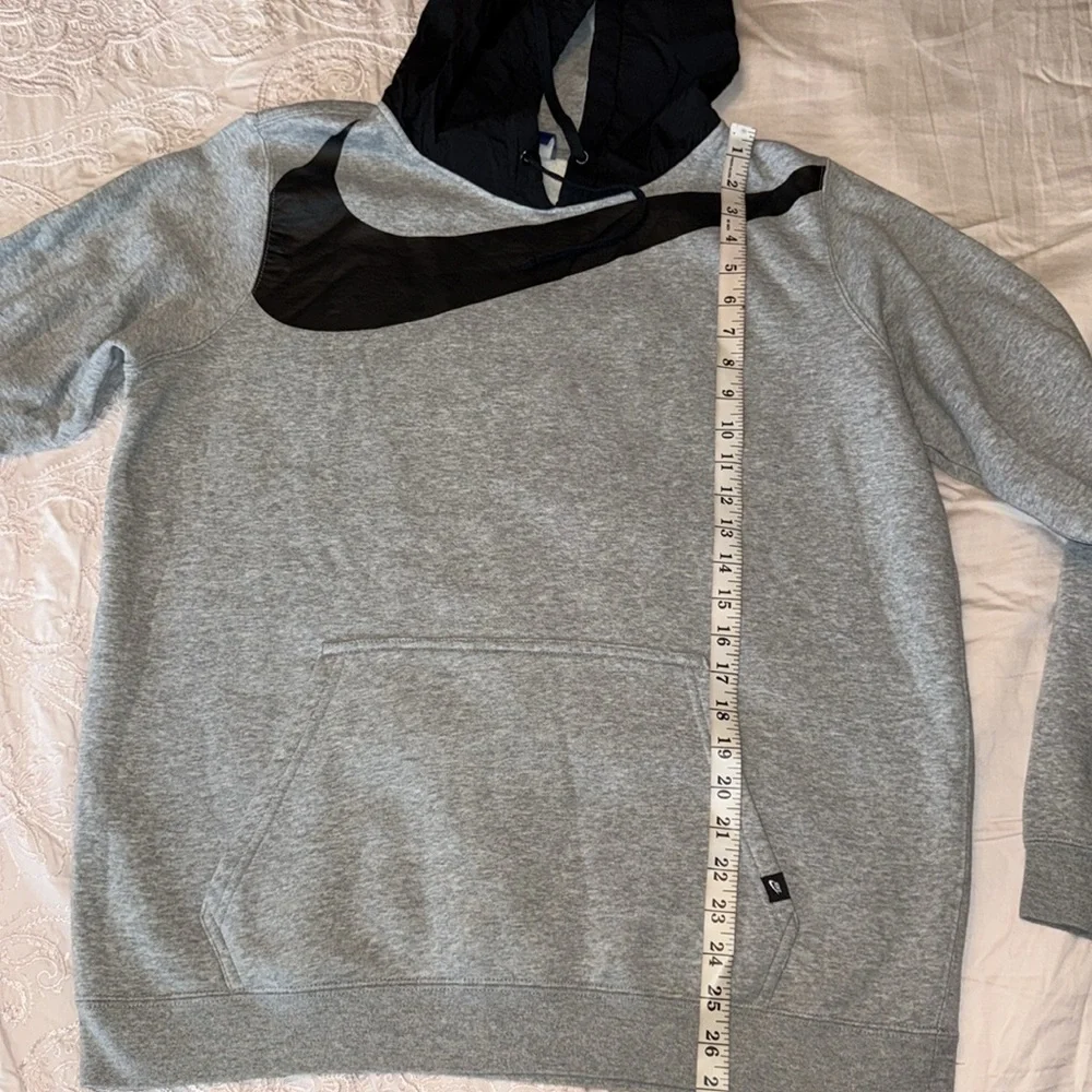 Nike Grey & Black Hoodie Sweatshirt Size L